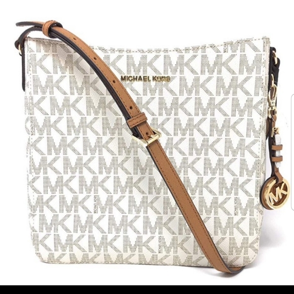 Michael Kors Vanilla Jet Set Large Messenger/Crossbody  bag - Picture 4 of 10